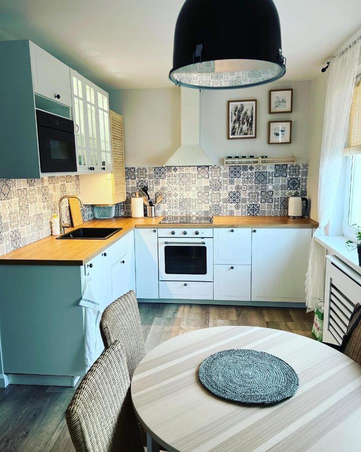 Апартаменти Apartament Ad Astra Дзівнув Екстер'єр фото